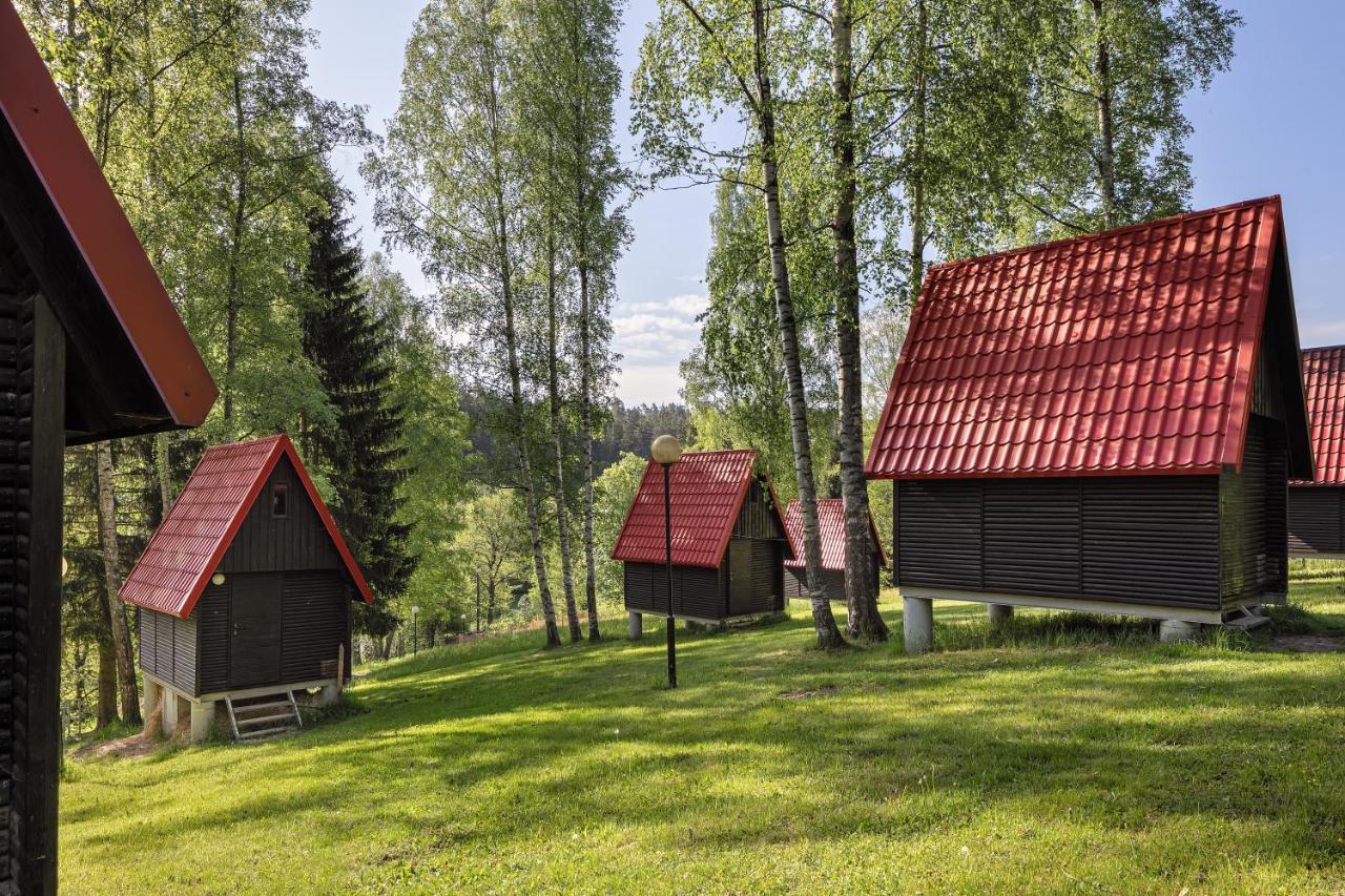 Chatky Skalni Mlyn Adršpach Exterior foto